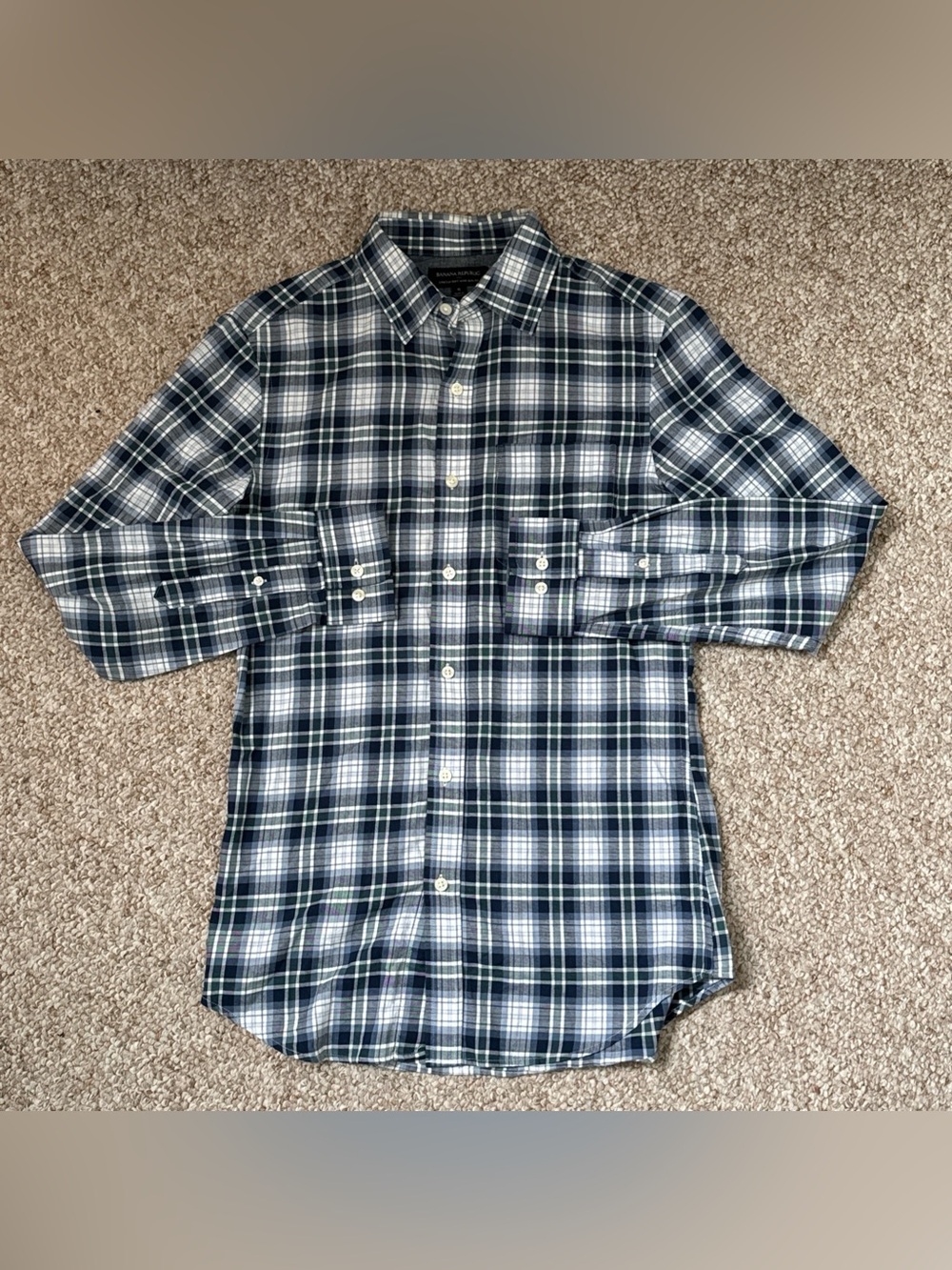 Banana Republic Men’s Navy Plaid Button-Down Shirt Stretch Slim Fit Small
